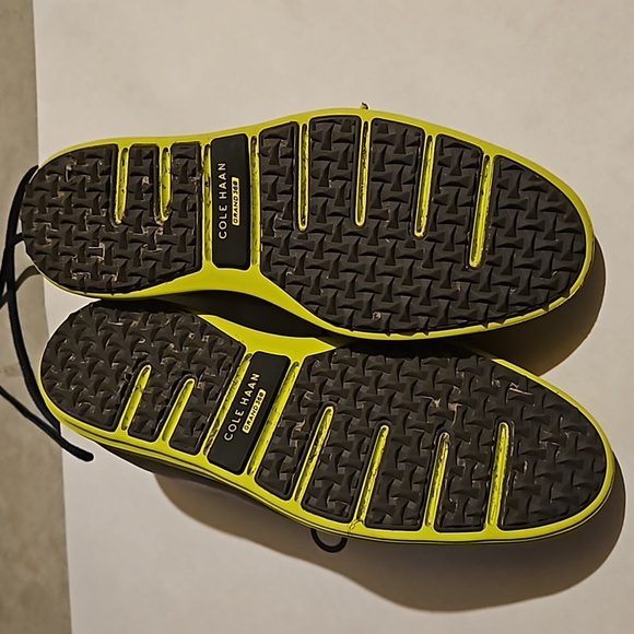 Cole Haan Golf Shoes - Picture 6 of 6